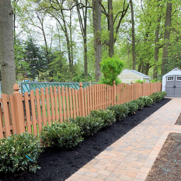 Planting Services: Tree and Shrub Selection and Planting Planting Services: Tree and Shrub Selection and Planting